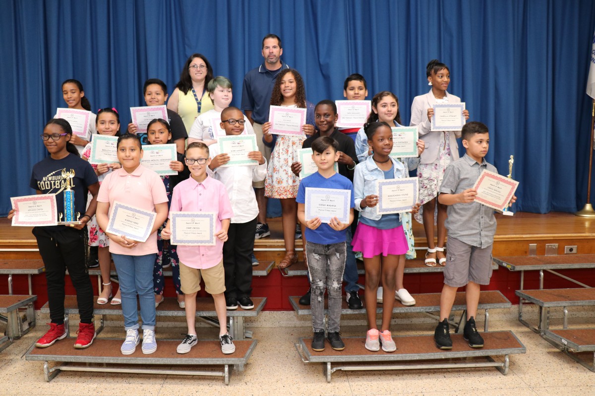 Meadow Hill School Celebrates 5th Grade Moving Up Ceremony Meadow